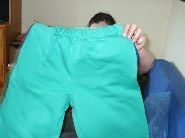 La Mia Notte di Fuoco su uno Yacht Privato in Mediterraneo