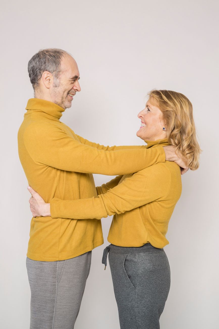 Coppia abbracciata