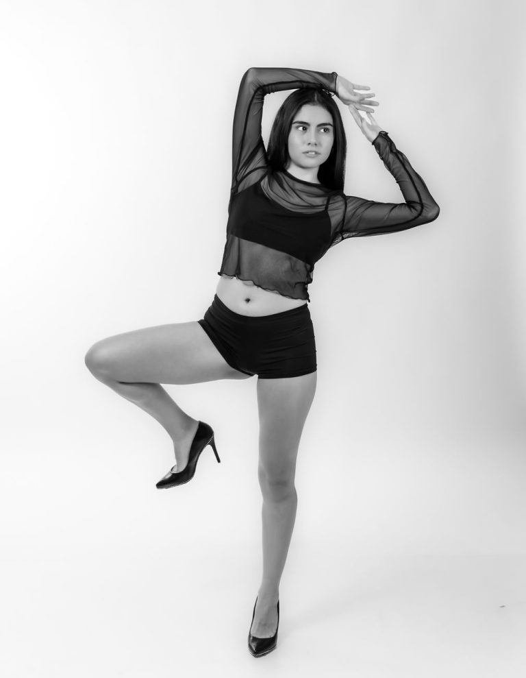 Giovane donna seducente